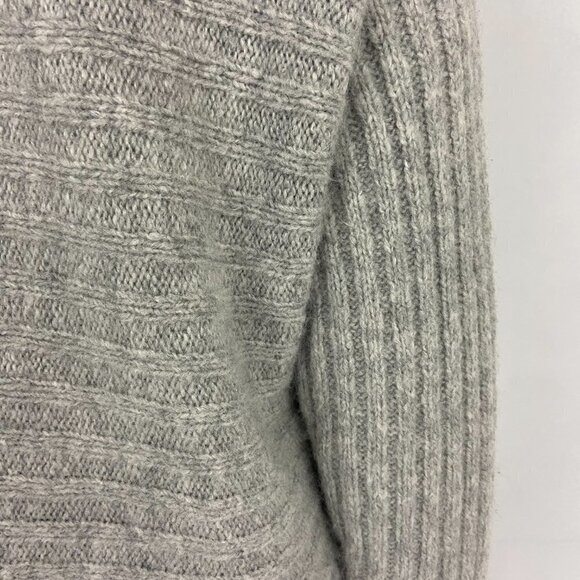 Gap Women's Sweater Size L Grey Scoop Neck Long Sleeve Ribbed Pattern - Picture 7 of 9